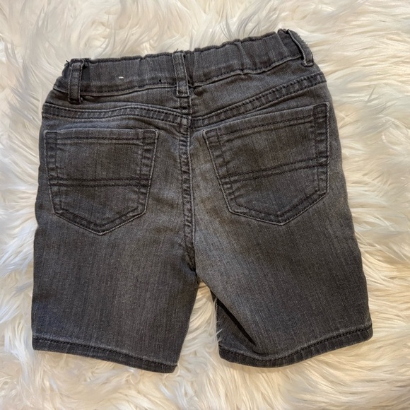 The Children’s Place Toddler Boy Dark Gray Denim Shorts Size 2T - Picture 3 of 4